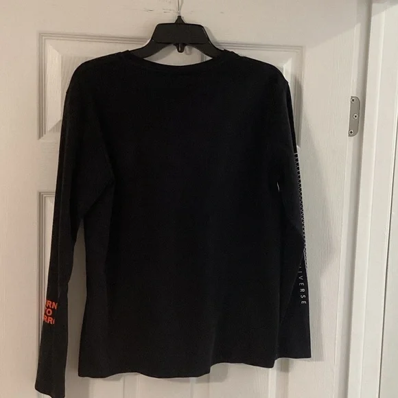 Zara Black and Red Graphic Long Sleeve Tee - Picture 6 of 6